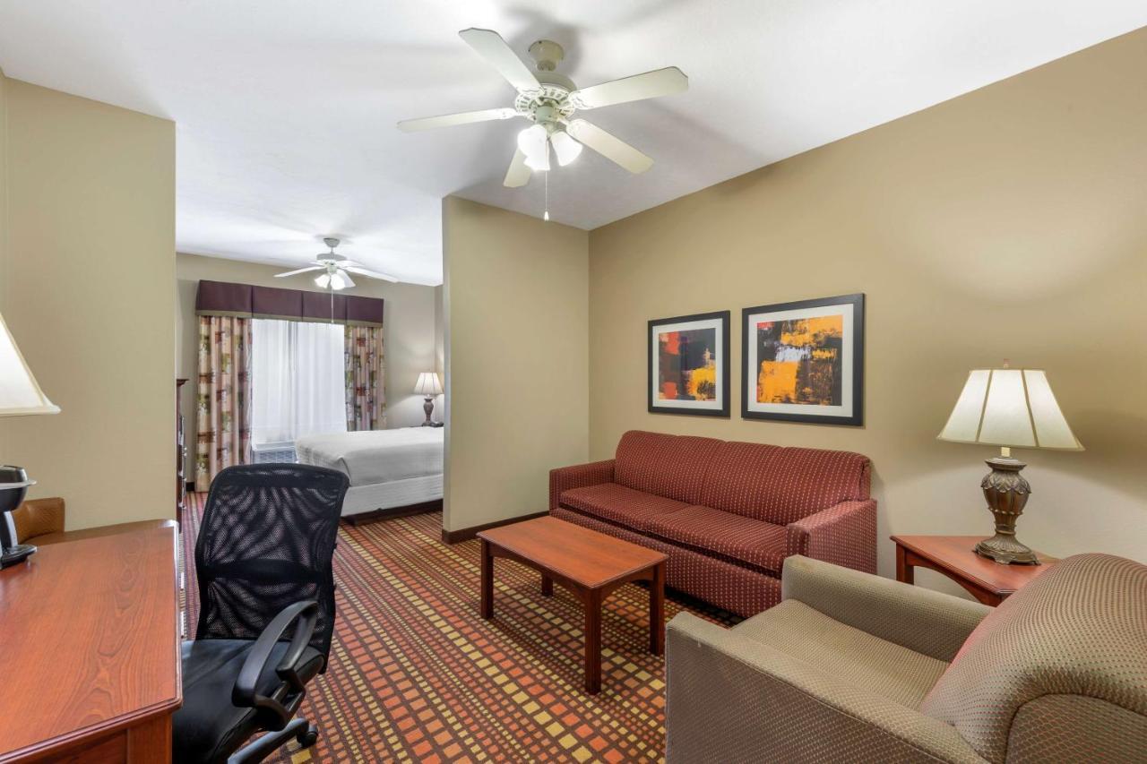 Best Western Plus Gadsden Hotel & Suites Exterior photo